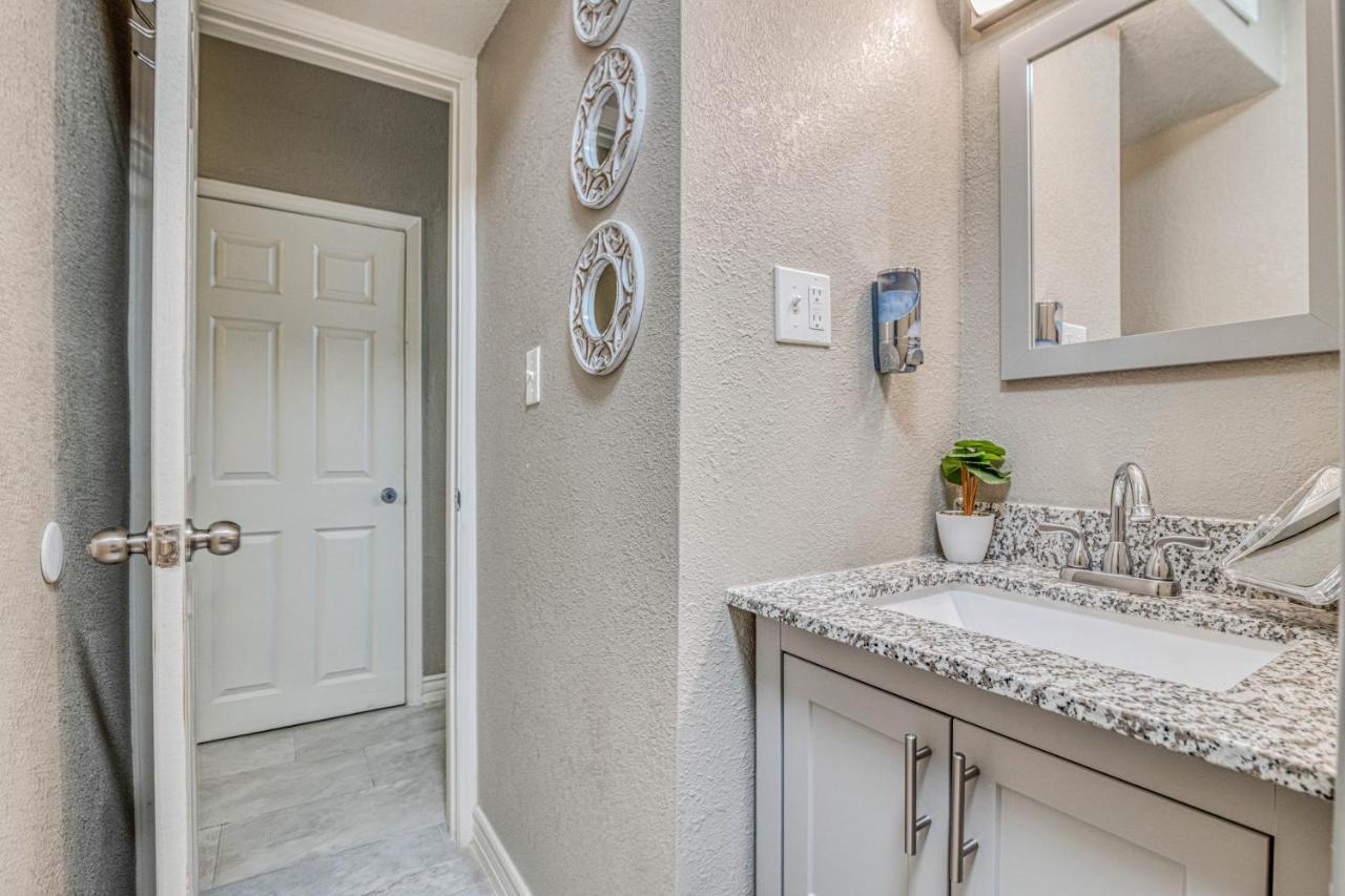 Close To All, Restful Duplex A In Downtown, Utep, Hospitals El Paso Exteriör bild